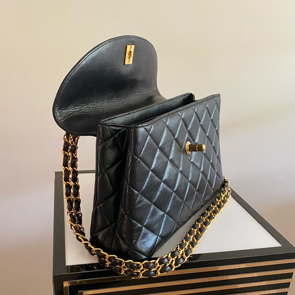 Super Rare Vintage 1994-1996 Chanel Medium Large Lambskin Flap Bag - Picture 10 of 12